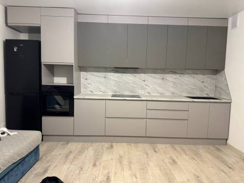 Кухня с интегрированными ручками - Фабрика ЭКО