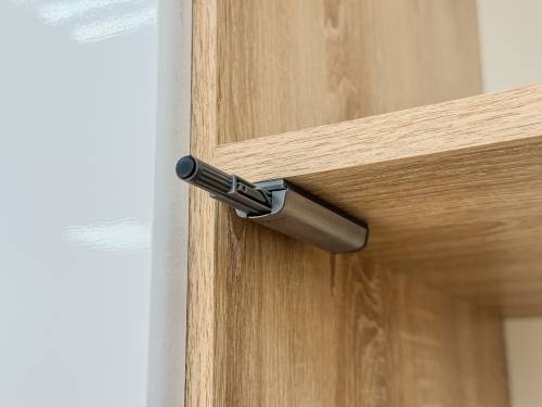 Белый шкаф трехстворчатый с зеркалом "ТРИО" Белый шкаф трехстворчатый с зеркалом "ТРИО" - Фабрика ЭКО