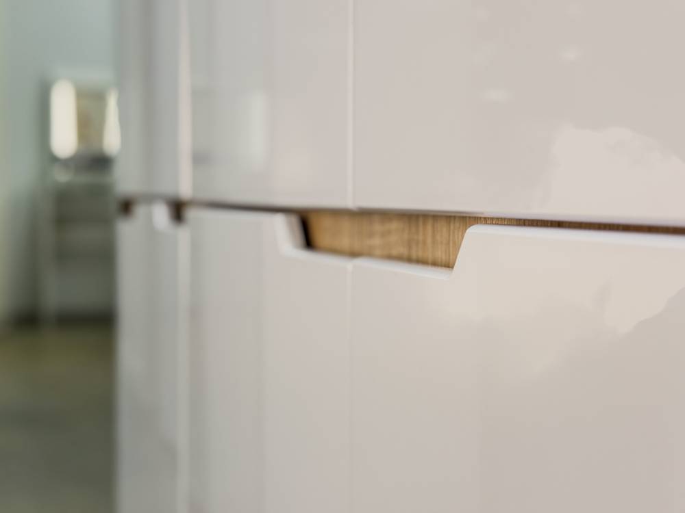 Белый шкаф двухстворчатый "ТРИО" - Фабрика ЭКО