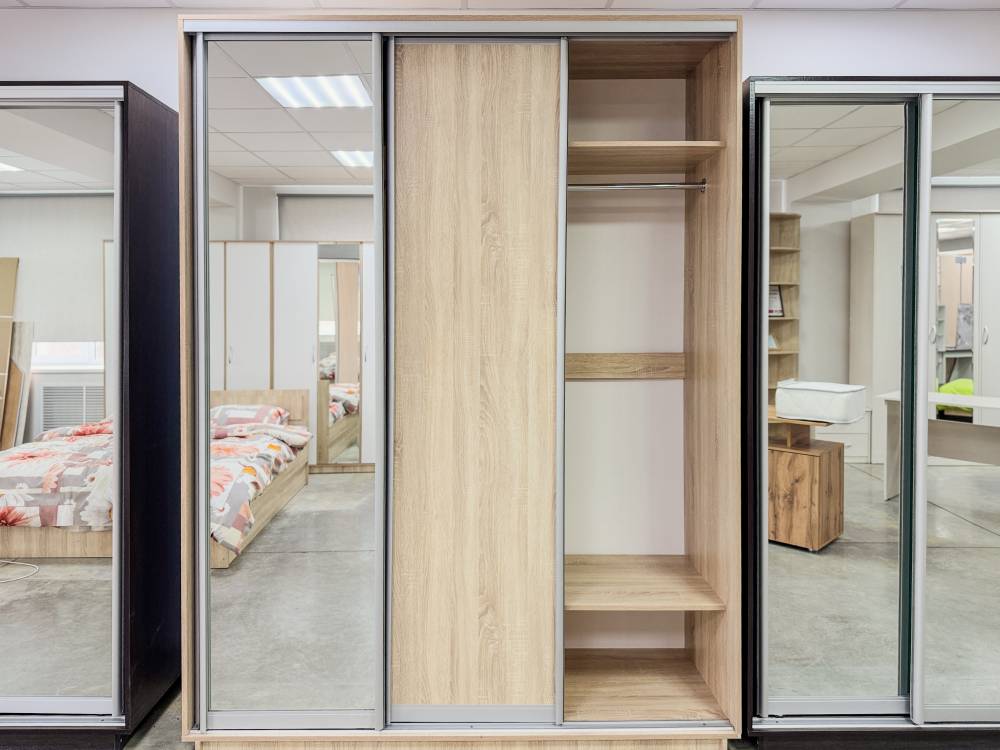 Шкаф-купе 3-х дверный с зеркалом 1800 в цвете Дуб сонома светлый - Фабрика ЭКО