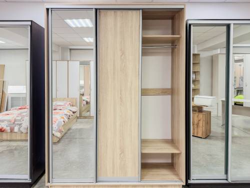 Шкаф-купе 3-х дверный с зеркалом 1800 в цвете Дуб сонома светлый Шкаф-купе 3-х дверный с зеркалом 1800 в цвете Дуб сонома светлый - Фабрика ЭКО